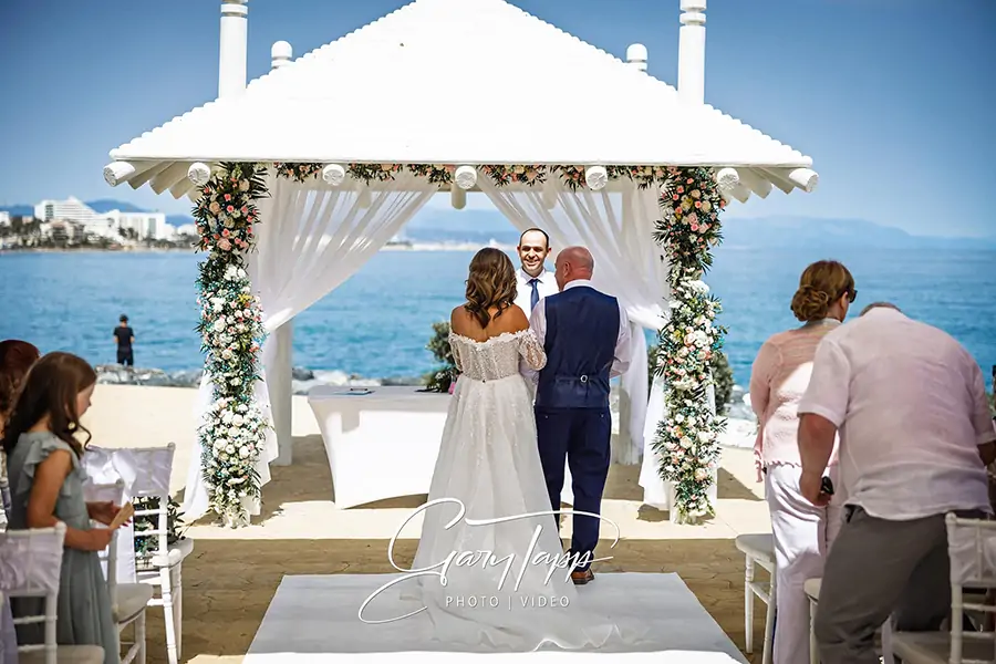 Wedding-Ceremonies-by-Irish-Celebran-Malaga-Spain